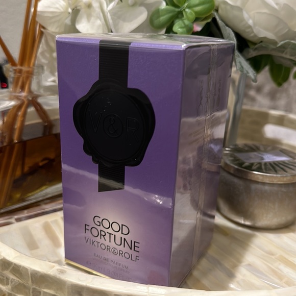 ヴィクターu0026ロルフ　GOOD FORTUNE 50ml フルボトル : Viktor\u0026Rolf - Good Fortune Eau de Parfum Refill